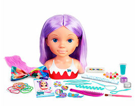 Nancy, Un Día De Secretos De Belleza Violeta      